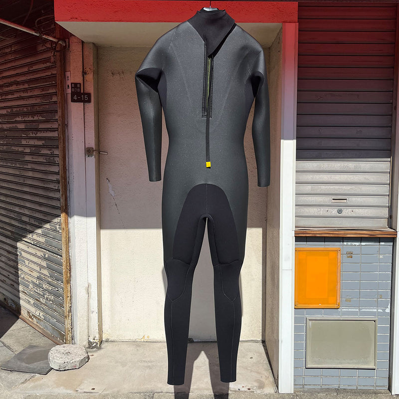 【30％ off】MOON SUITS 4x3mm Semi Dry Suits Mesh Skin S2起毛